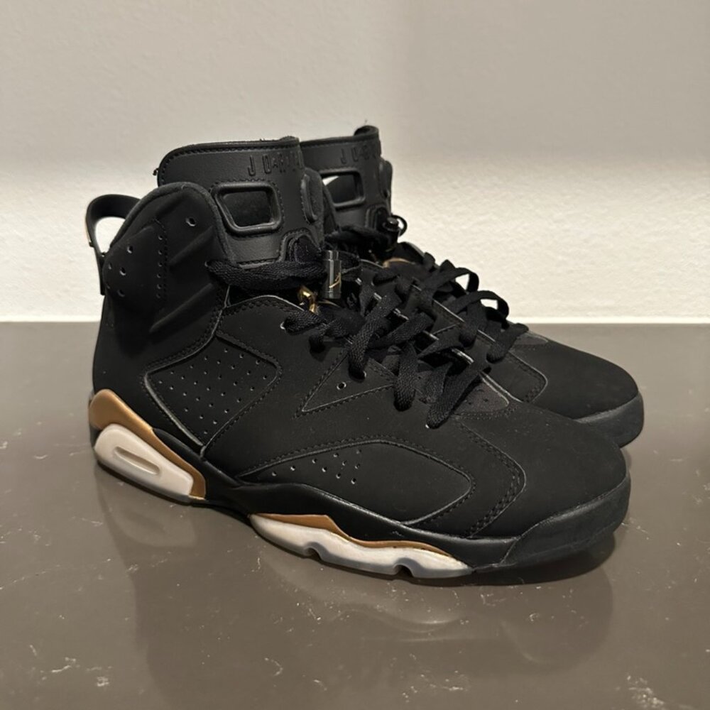 Nike Air Jordan 6 Retro  Defining Moments Pack Men’s Size 10 Sneakers